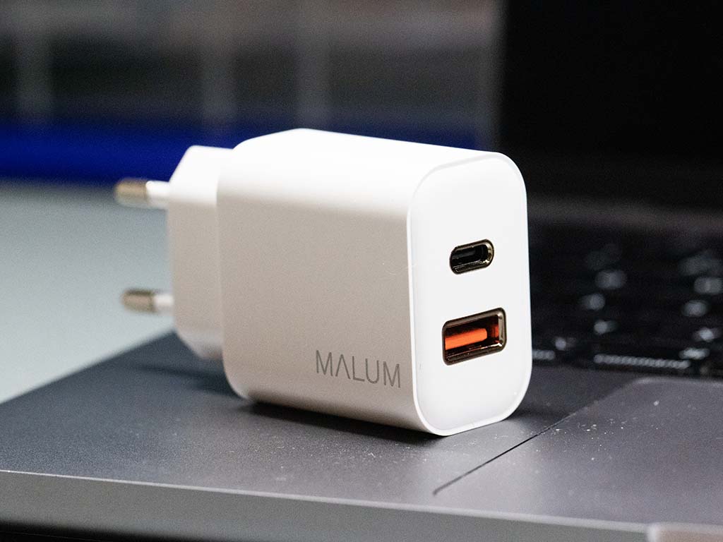MALUM rychlonabíjecí adaptér - 25W - 3